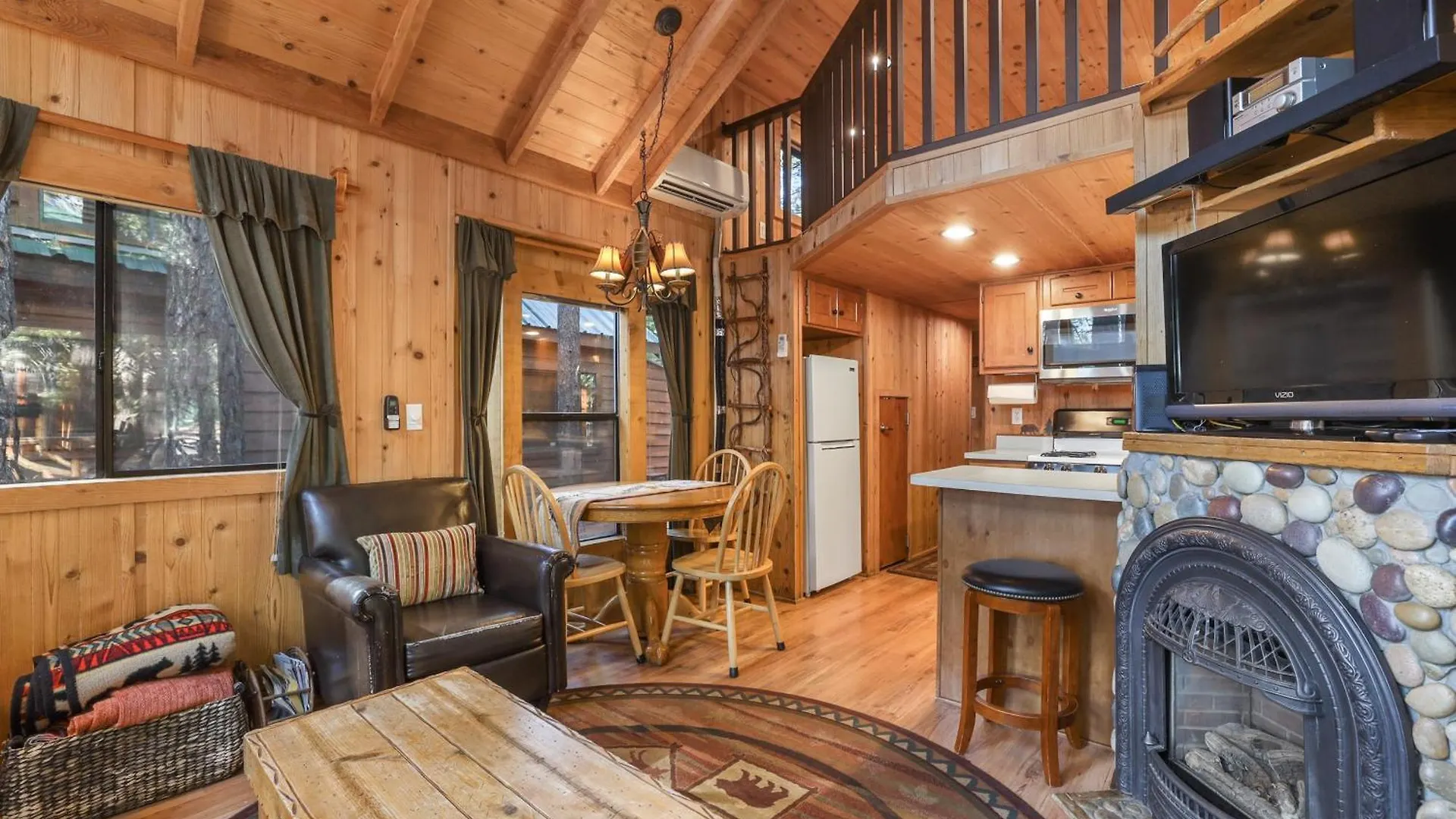 The Cozy Cub Cabin 7 Min To Lake South Lake Tahoe 0*,
